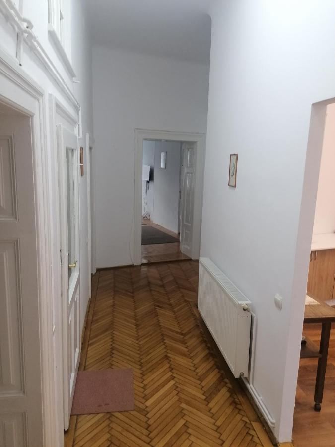 Apartament Royal Sibiu Lägenhet Exteriör bild