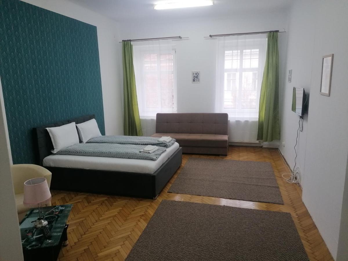 Apartament Royal Sibiu Lägenhet Exteriör bild